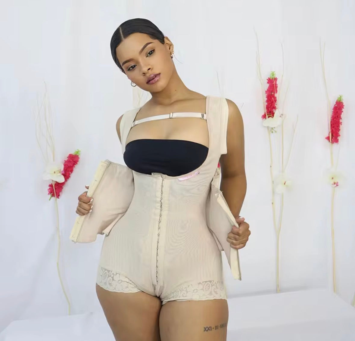 The Contour Faja